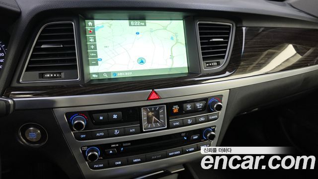 Genesis G80 2017 — photo 19