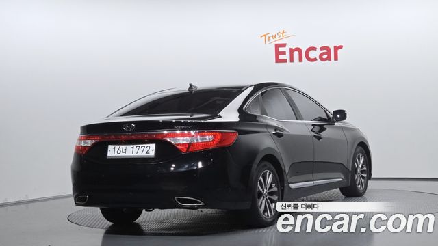 Hyundai Grandeur 2012 — photo 2
