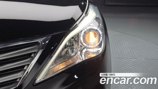Hyundai Grandeur 2012 — photo 8