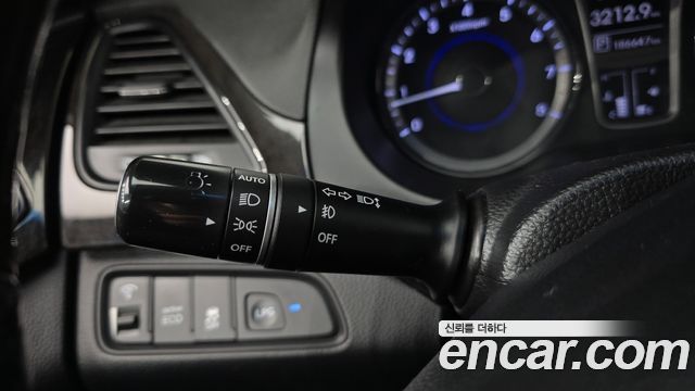 Hyundai Grandeur 2012 — photo 27