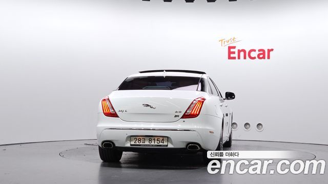 Jaguar XJ 2014 — photo 4