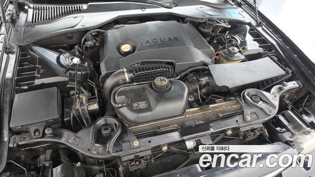 Jaguar XJ 2008 — photo 6