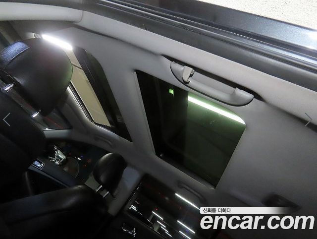 Kia K5 2011 — photo 17