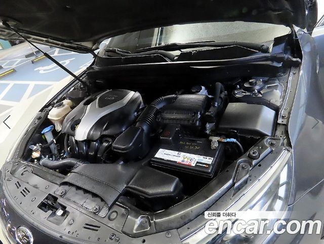 Kia K5 2011 — photo 19