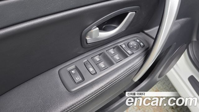 Renault Korea SM5  2019 — photo 31