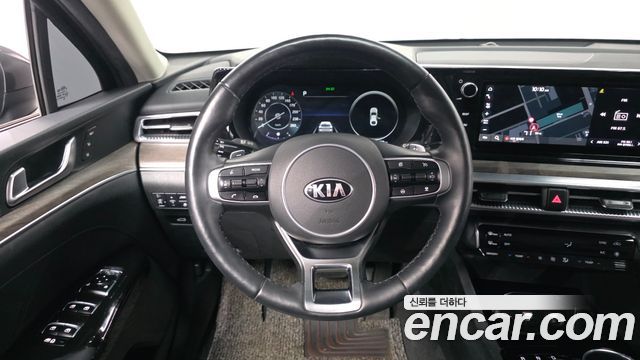 Kia K5 2021 — photo 13