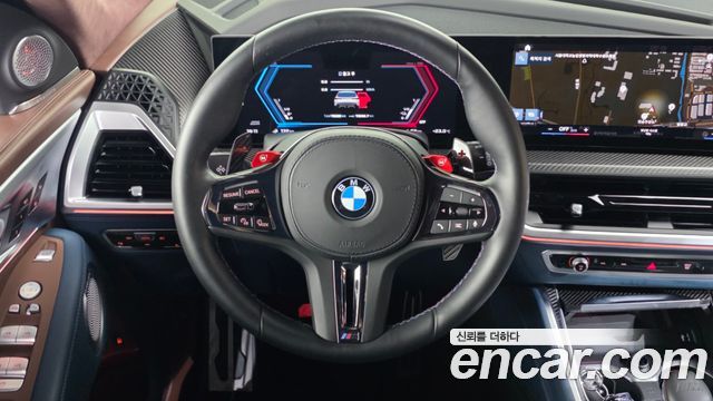 BMW XM 2023 — photo 13
