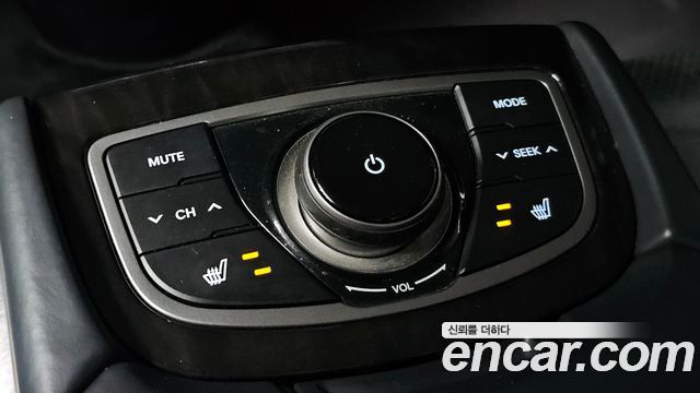 Hyundai Grandeur 2012 — photo 17