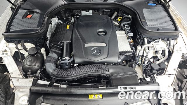Mercedes-Benz GLC-Class 2019 — photo 6