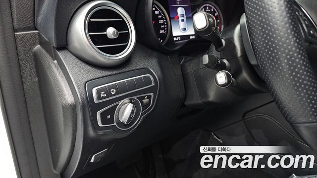 Mercedes-Benz GLC-Class 2019 — photo 18