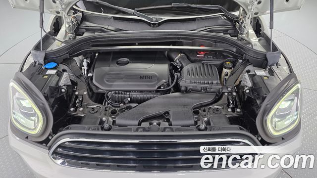 Mini Countryman 2021 — photo 6
