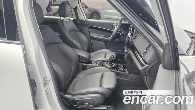 Mini Countryman 2021 — photo 17