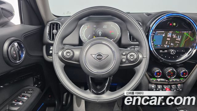 Mini Countryman 2021 — photo 19