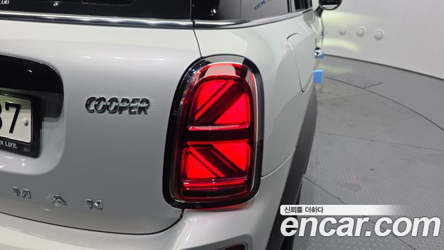 Mini Countryman 2021 — photo 9