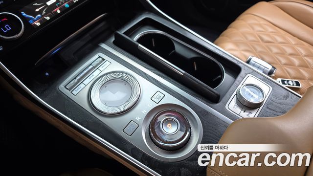Genesis GV80 2020 — photo 12