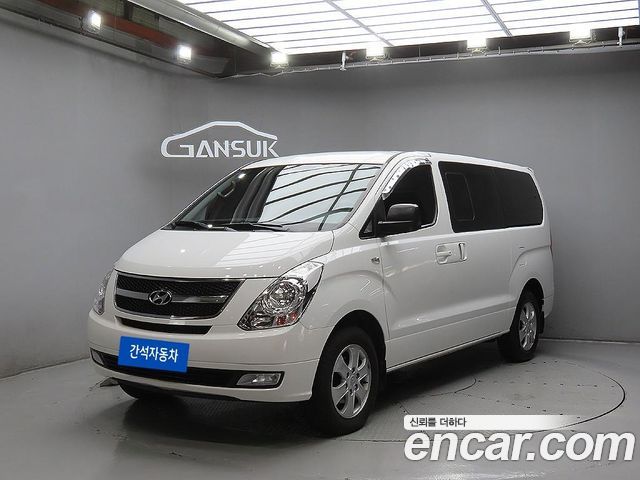 Hyundai Starex 2015 — photo 1