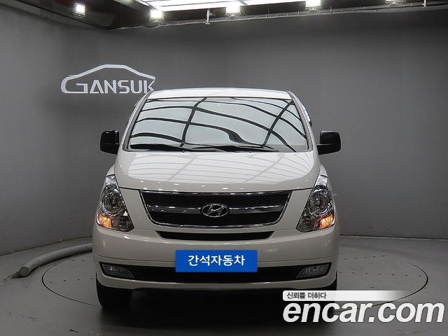 Hyundai Starex 2015 — photo 3
