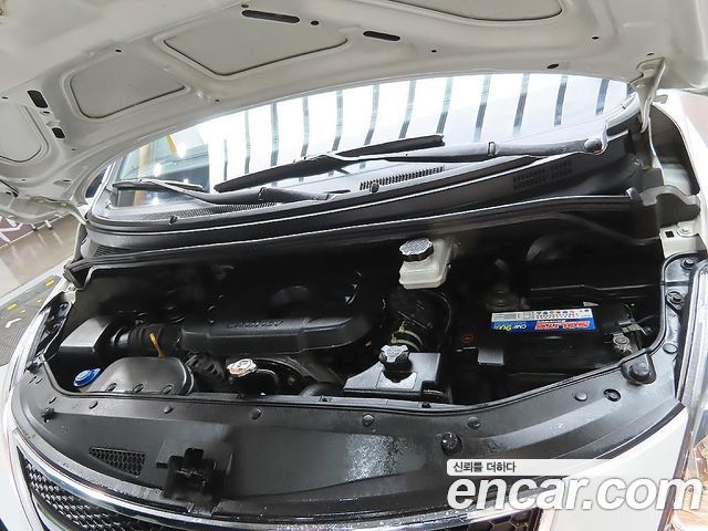 Hyundai Starex 2015 — photo 6
