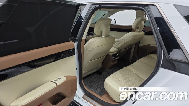 Hyundai Grandeur 2023 — photo 11