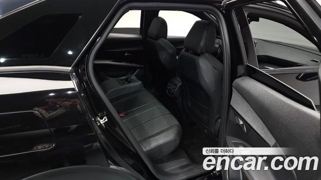 Peugeot 3008 2020 — photo 18