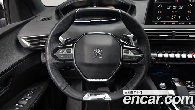 Peugeot 3008 2020 — photo 19