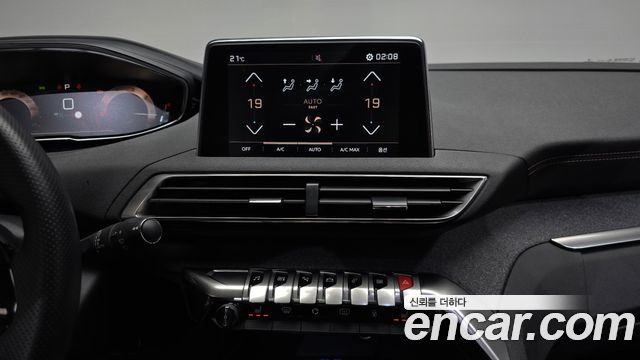 Peugeot 3008 2020 — photo 20
