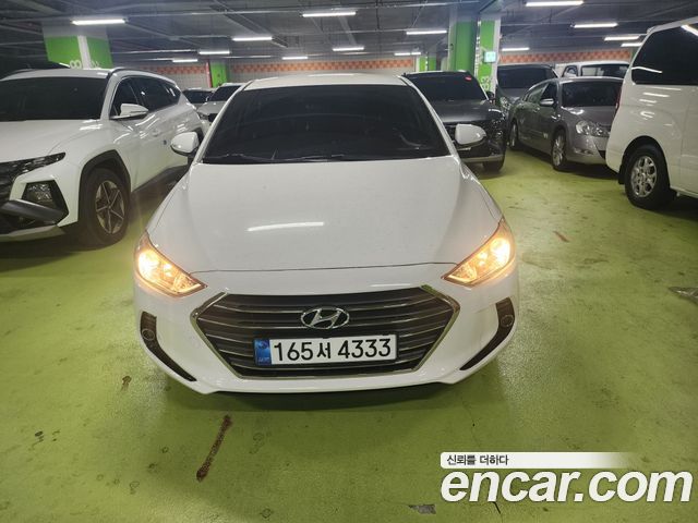 Hyundai AVANTE 2016 — photo 3