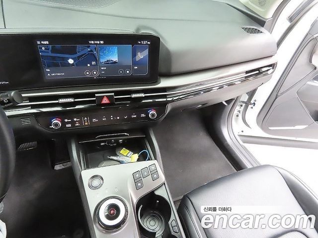 Kia Sportage 2025 — photo 9