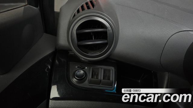 Chevrolet Korea Spark 2012 — photo 24