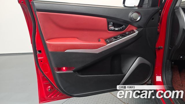 KG Mobility KORANDO 2016 — photo 14