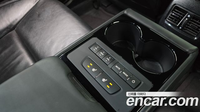 Kia K7 2011 — photo 19