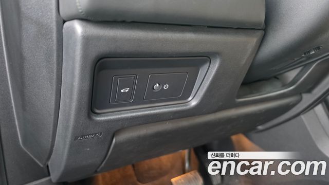 Land Rover Discovery Sport 2019 — photo 27