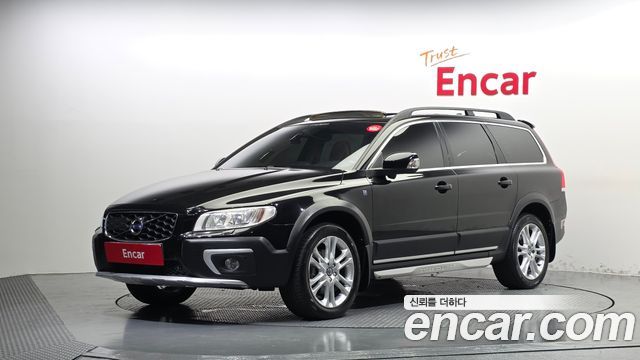 Volvo XC70 2016 — photo 1