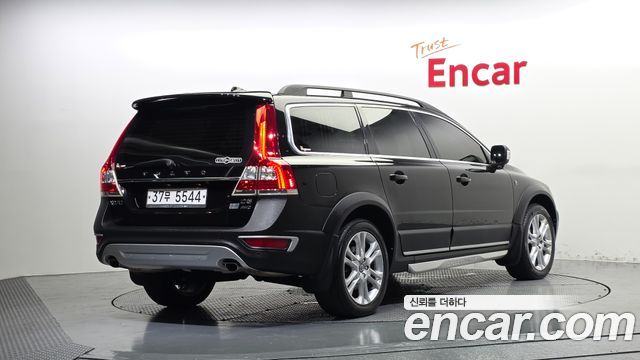 Volvo XC70 2016 — photo 2
