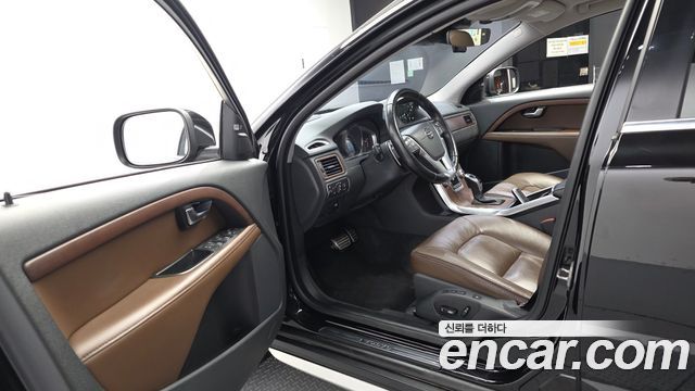Volvo XC70 2016 — photo 10