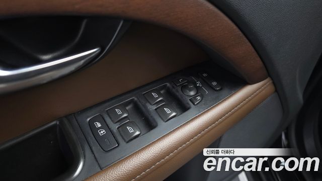 Volvo XC70 2016 — photo 18