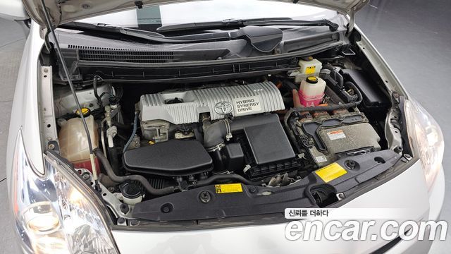 Toyota Prius 2011 — photo 6
