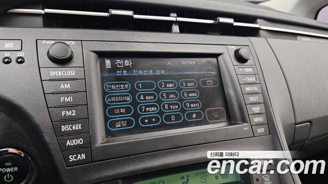 Toyota Prius 2011 — photo 16