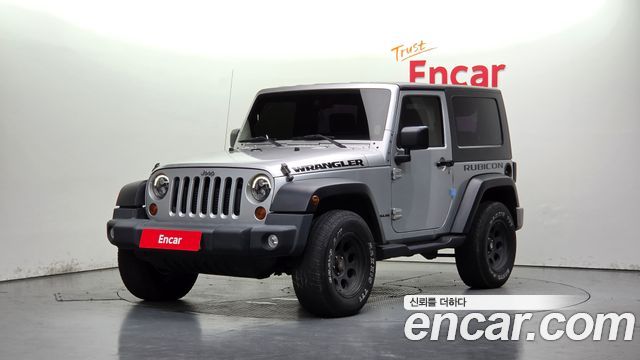 Jeep Wrangler 2010 — photo 1