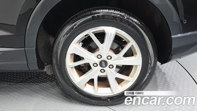 Audi Q3 2023 — photo 7