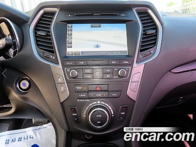 Hyundai Santafe 2017 — photo 13