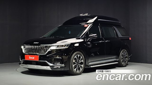 Kia Canival 2021 — photo 1