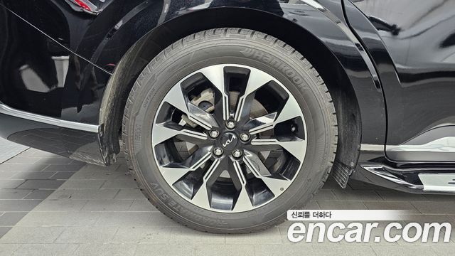 Kia Canival 2021 — photo 5
