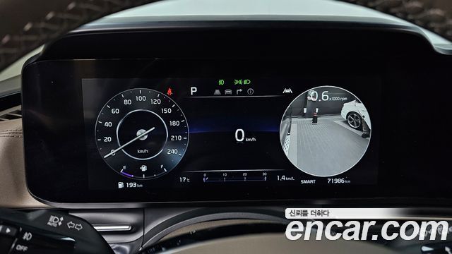 Kia Canival 2021 — photo 8