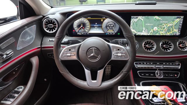 Mercedes-Benz CLS-Class 2019 — photo 19
