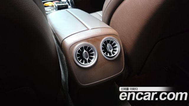 Mercedes-Benz CLS-Class 2019 — photo 26