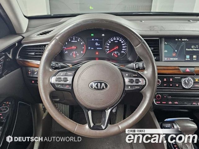 Kia K7 2016 — photo 13