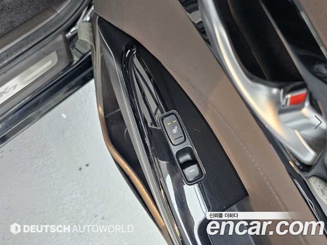 Kia K7 2016 — photo 16