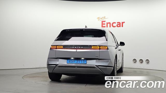 Hyundai Ioniq5 2023 — photo 4
