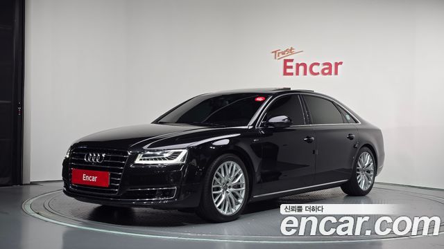 Audi A8 2015 — photo 1